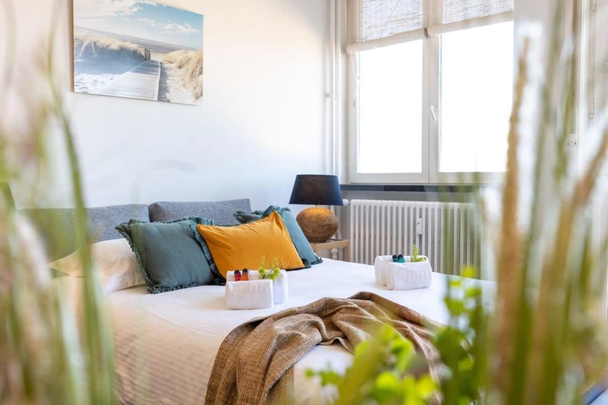 Huswell - Beautiful Spacious Studio With Frontal Sea View Knokke-Heist Εξωτερικό φωτογραφία