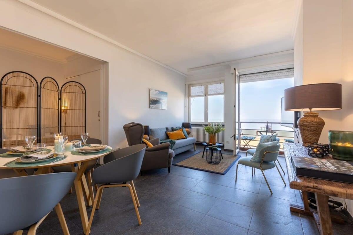 Huswell - Beautiful Spacious Studio With Frontal Sea View Knokke-Heist Εξωτερικό φωτογραφία