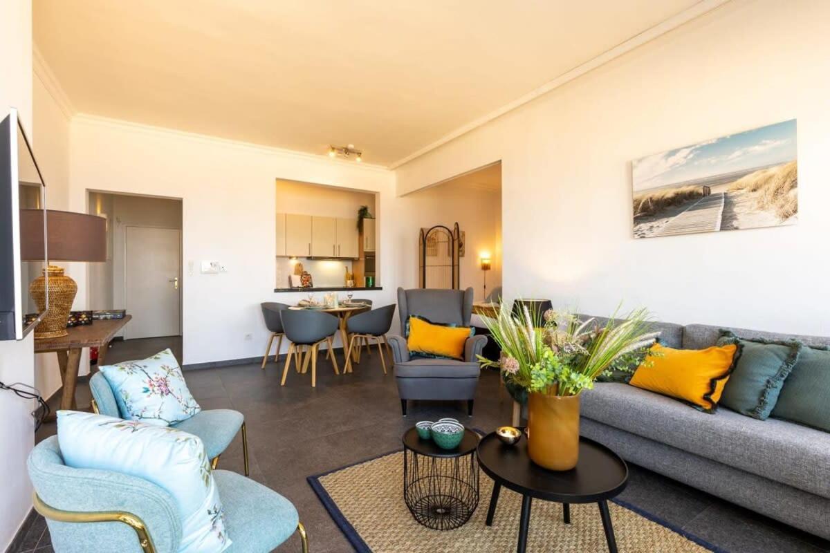 Huswell - Beautiful Spacious Studio With Frontal Sea View Knokke-Heist Εξωτερικό φωτογραφία